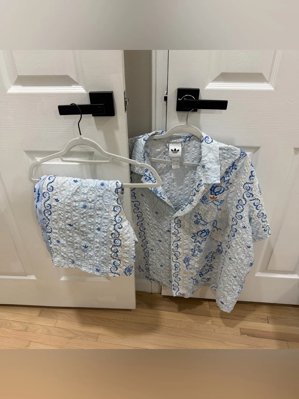 Adidas Originals Blue Set Button Down Shirt & Shorts Men Size XL